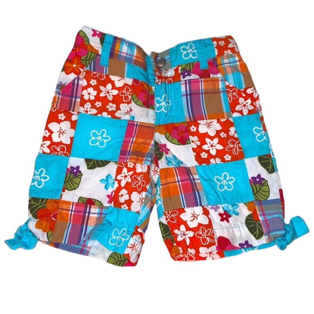 Gymboree Flowered Shorts in Girls Size 4